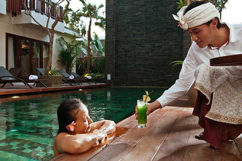 D'Primahotel Seminyak Eksteriør billede